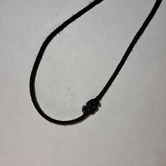 Artisan Made Silvertone Leaf Pendant Necklace - Picture 3 of 3